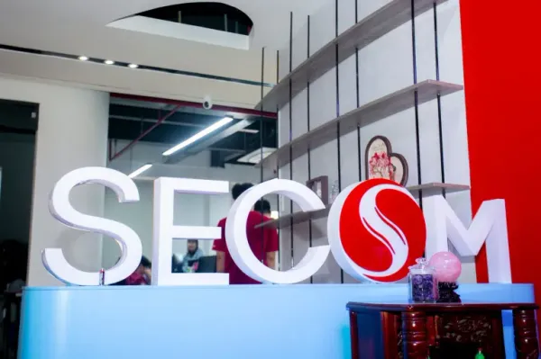 SECOM Life 1